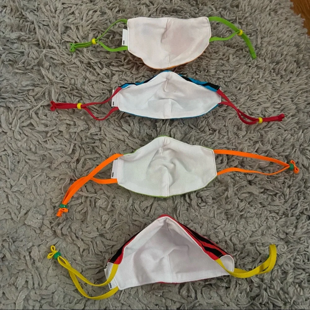 Crayola set of 4 child face masks